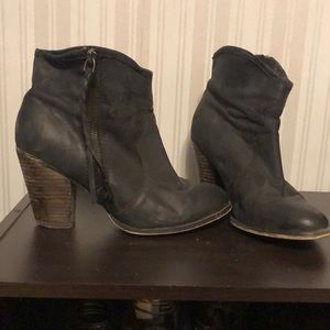 Black Aldo Boot
